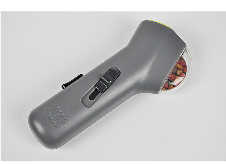 Lanceur de friandises pour l'entraînement des chiens