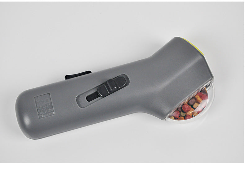 Lanceur de friandises pour l'entraînement des chiens